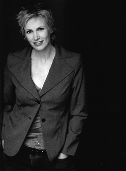 Jane Lynch Lesbian Fingering - Jane Lynch, Blending Her Life and Movie Roles - The Gay & Lesbian Review