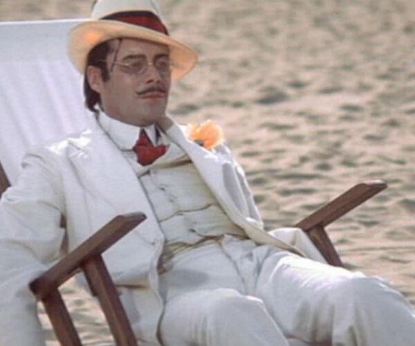 The Curious Arc of Dirk Bogarde’s Star Art Memo By Erik Lewis: å≈Dirk Bogarde’s collaboration with Visconti on Death in Venice (1971)—his last major contribution to cinema—resulted in what is often seen as his finest performance as an actor, a feat doubtless aided by Visconti’s majestic direction.